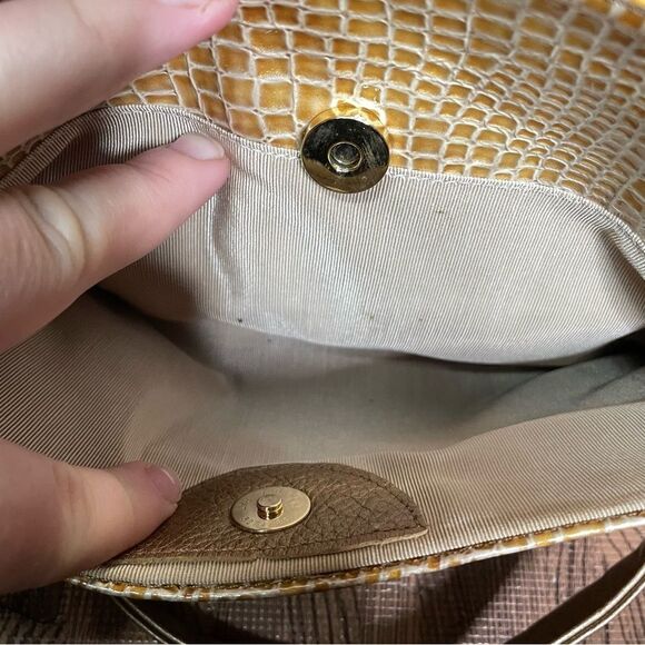 Vintage SAS Metallic Bronze Brown LEATHER CROSSBODY Croc Trim Shoulder Bag Purse - Picture 6 of 10